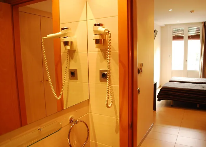 Flores Ramblas Pensjonat 2*