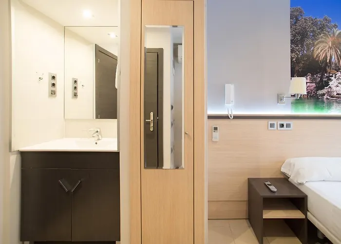 Pensjonat Flores Ramblas