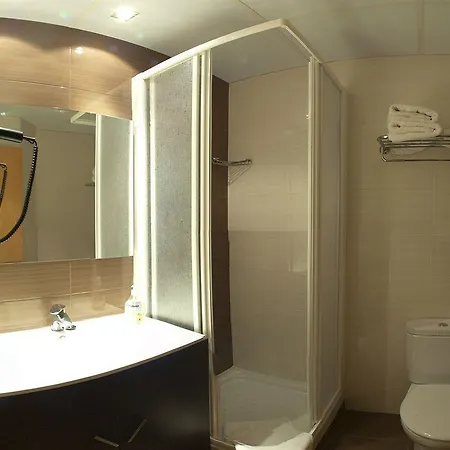 Guest house Flores Ramblas Barcelona