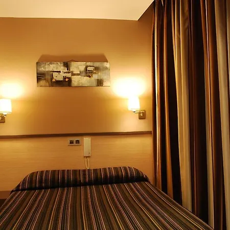Flores Ramblas Guest house