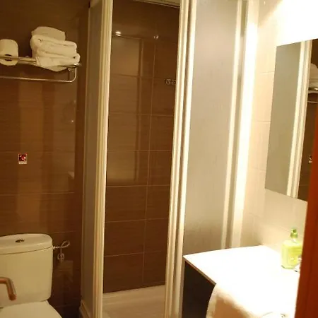 Flores Ramblas Guest house