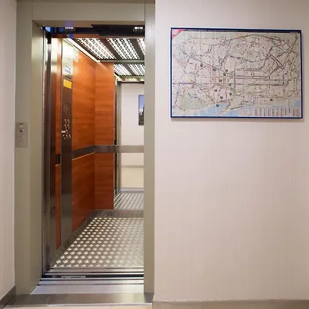 Guest house Flores Ramblas Barcelona