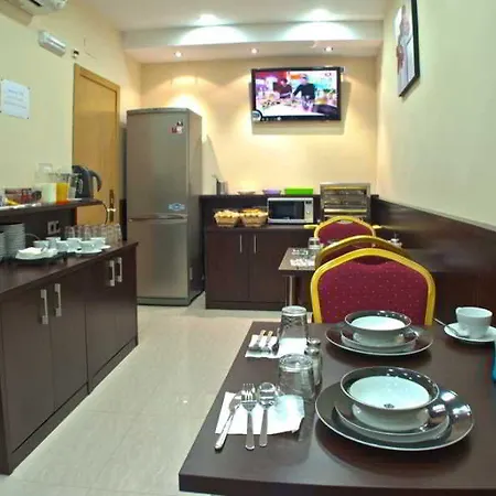 Guest house Flores Ramblas 2*