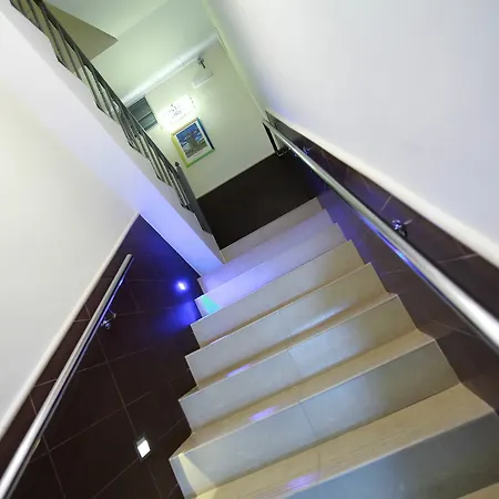 Guest house Flores Ramblas Barcelona